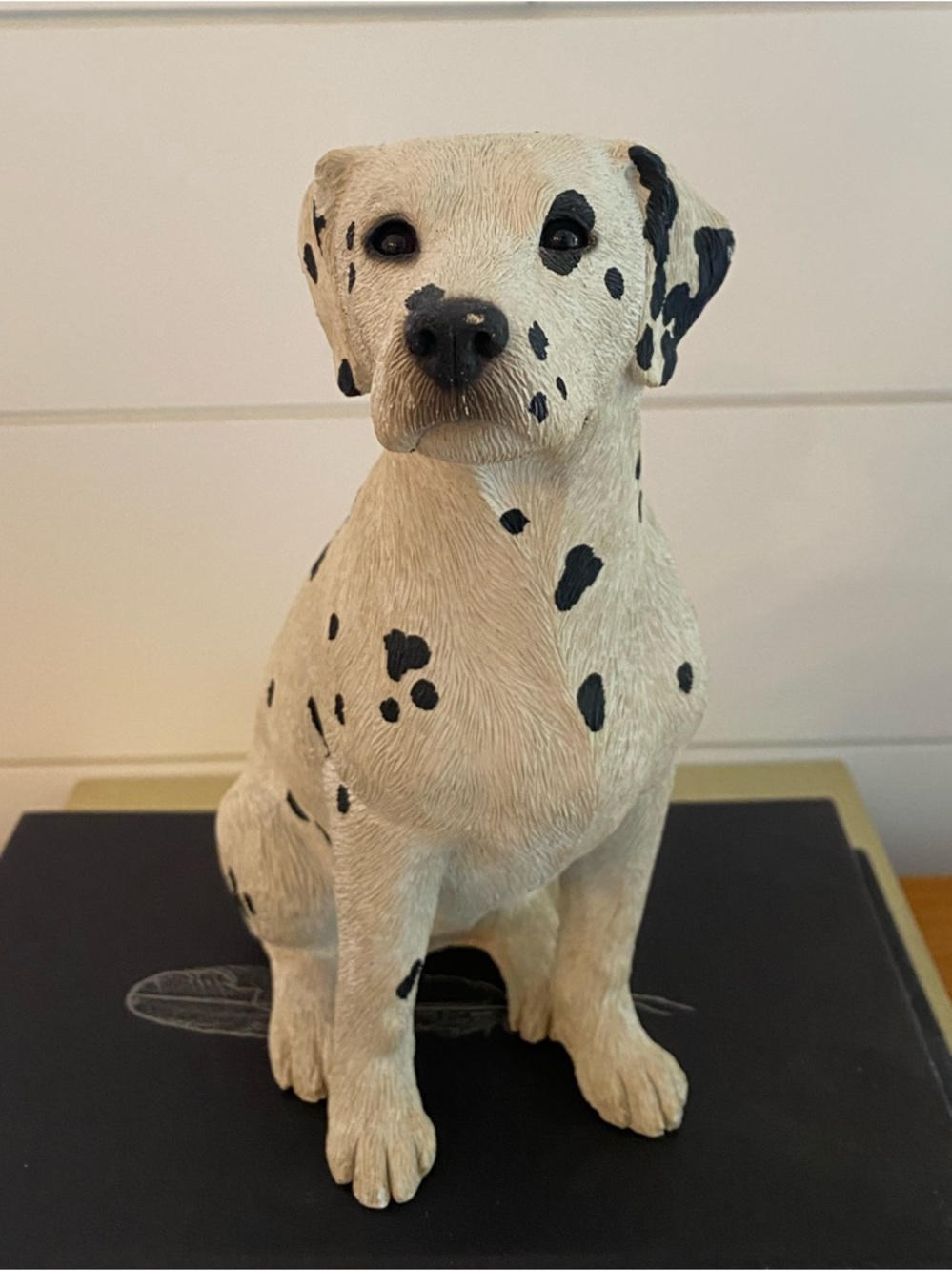 Sandicast Hand Painted Sitting Dalmatian Collectible Figurine Sandra Bruce 1996